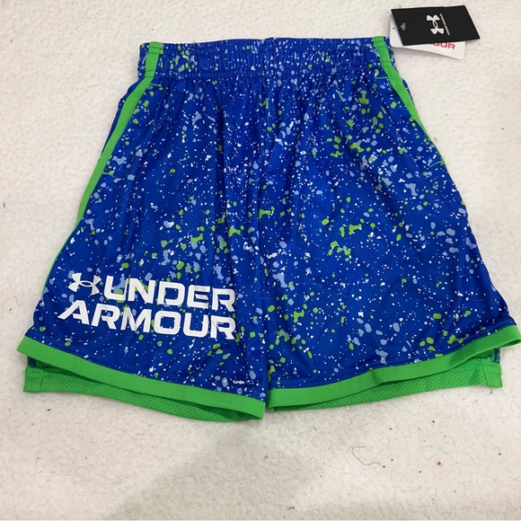 XS Boys Under Armour Shorts - Picture 1 of 13